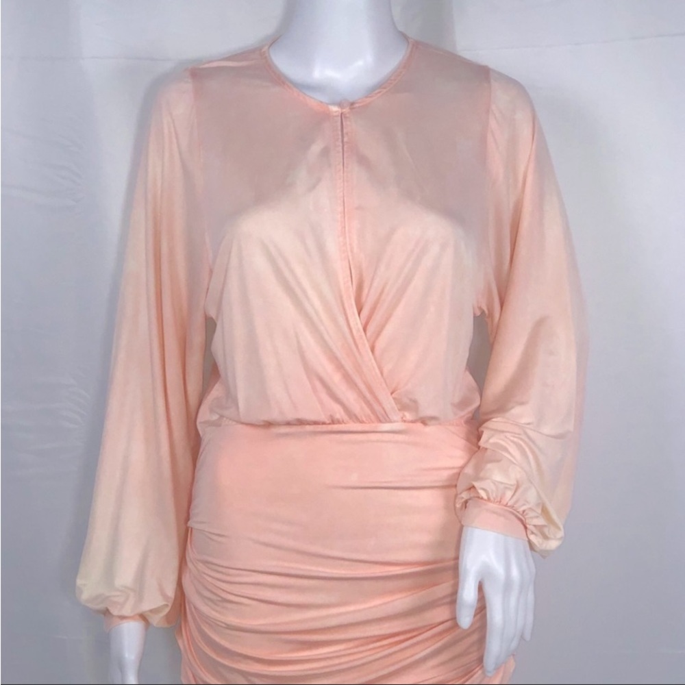 YF&B Peachy Pink Single Button Crossover Front LS Sides Ruched Mini Dress SzS - Picture 2 of 16